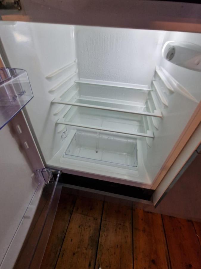 4 Quiet Compact Studio With Garden View - Best Location - Comfortable - Quiet Apartment Brighton Exterior photo